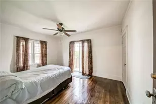 1705 W 52nd, Los Angeles, CA 90062 - Photo 31