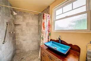 1705 W 52nd, Los Angeles, CA 90062 - Photo 23