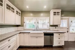 1705 W 52nd, Los Angeles, CA 90062 - Photo 21