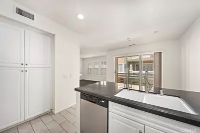 1800 Oak Street #319, Torrance, CA 90501 - Photo 15