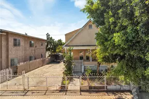 1352 E 21st St, Los Angeles, CA 90011 - Photo 11