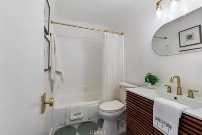 727 N Eucalyptus Avenue #18, Inglewood, CA 90302 - Photo 11