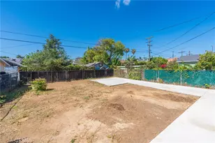 2041 W 29th Pl, Los Angeles, CA 90018 - Photo 37