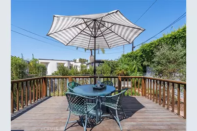 747 23rd Street, Manhattan Beach, CA 90266 - Photo 9