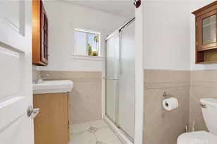 2637 S Pacific Ave, San Pedro, CA 90731 - Photo 27