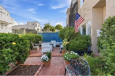 120 8th Street, Manhattan Beach, CA 90266 - Photo 11