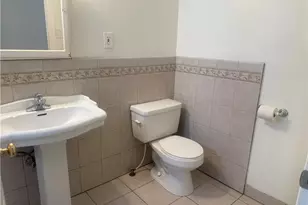 1056 W 8th St, San Pedro, CA 90731 - Photo 15