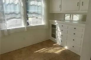 1056 W 8th St, San Pedro, CA 90731 - Photo 9