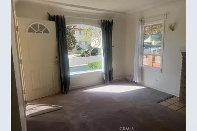 1056 W 8th Street, San Pedro, CA 90731 - Photo 3