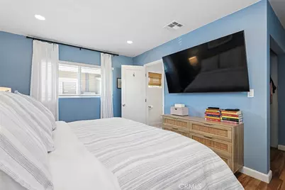 325 N Trotwood, San Pedro, CA 90732 - Photo 25