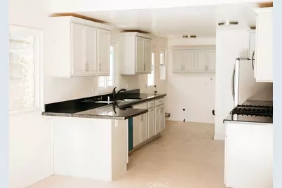 1760 Ruhland Avenue, Manhattan Beach, CA 90266 - Photo 5