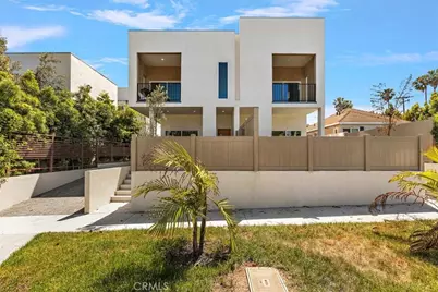 642 E Fairview Boulevard, Inglewood, CA 90302 - Photo 3