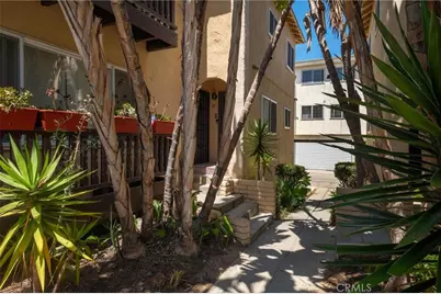 8155 Manitoba Street #12, Playa del Rey, CA 90293 - Photo 5
