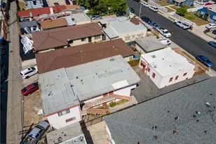11145 Raymond, Los Angeles, CA 90044 - Photo 13