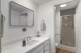 1110 W 10th St, San Pedro, CA 90731 - Photo 13