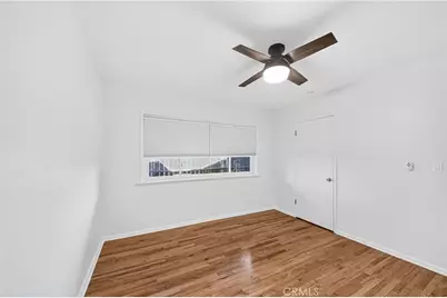 22817 Burbank Boulevard, Woodland Hills, CA 91367 - Photo 29