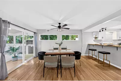 22817 Burbank Boulevard, Woodland Hills, CA 91367 - Photo 13
