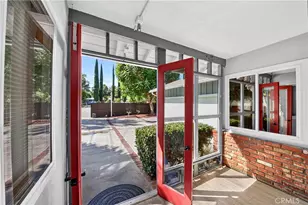 22817 Burbank Blvd, Woodland Hills, CA 91367 - Photo 5