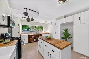22817 Burbank Blvd, Woodland Hills, CA 91367 - Photo 7