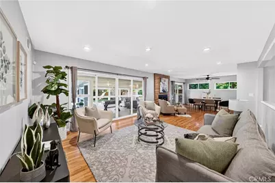 22817 Burbank Boulevard, Woodland Hills, CA 91367 - Photo 15
