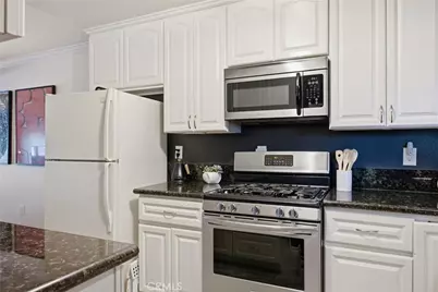 1321 Beryl Street #102, Redondo Beach, CA 90277 - Photo 9