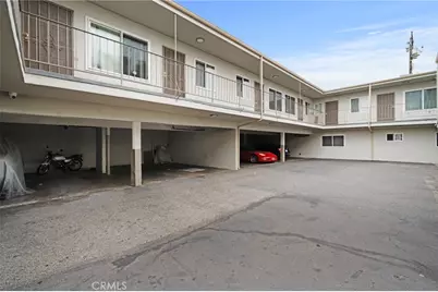 10720 Burin Avenue, Inglewood, CA 90304 - Photo 9