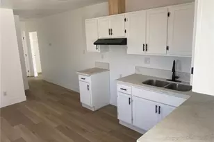 3201 W Florence, Los Angeles, CA 90043 - Photo 19