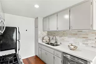 933 11th St, Santa Monica, CA 90403 - Photo 15