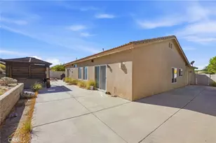 8584 Mount Whitney, Desert Hot Springs, CA 92240 - Photo 35