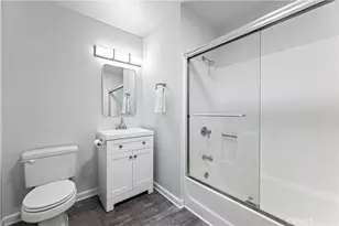 1401 N Greenbrier Rd, Long Beach, CA 90815 - Photo 23