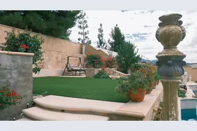 27832 Audrey Court, Canyon Country, CA 91351 - Photo 17