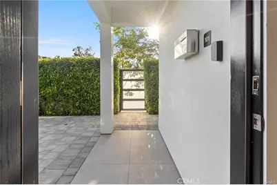 14157 Tiara Street #101, Sherman Oaks, CA 91401 - Photo 5