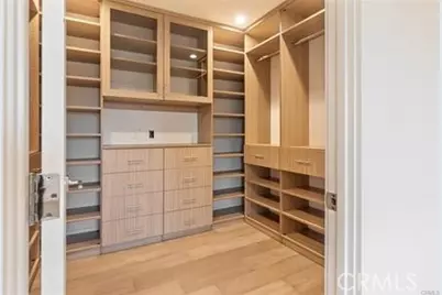 14157 Tiara Street #101, Sherman Oaks, CA 91401 - Photo 25