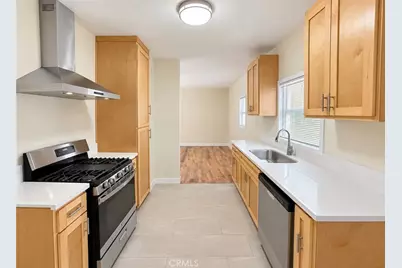 324 W Opp, Wilmington, CA 90744 - Photo 13