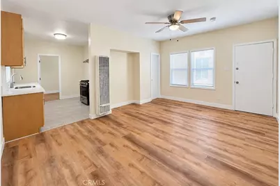 324 W Opp, Wilmington, CA 90744 - Photo 15