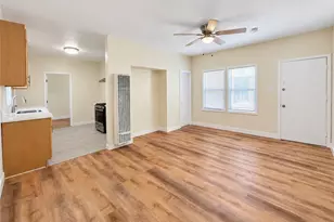 324 W Opp, Wilmington, CA 90744 - Photo 15