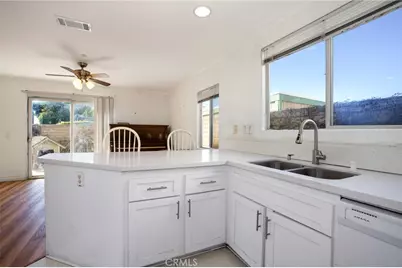 893 W Kemp Court, Compton, CA 90220 - Photo 13