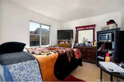893 W Kemp Court, Compton, CA 90220 - Photo 21