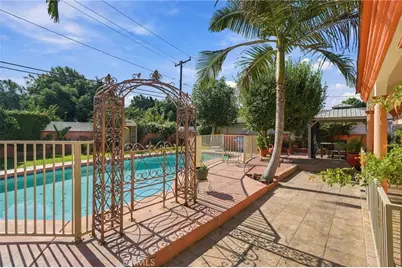 9332 Samoline Avenue, Downey, CA 90240 - Photo 35