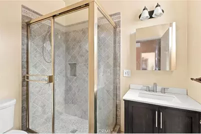 9332 Samoline Avenue, Downey, CA 90240 - Photo 15