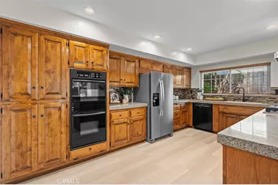 304 N Meadows, Manhattan Beach, CA 90266 - Photo 13