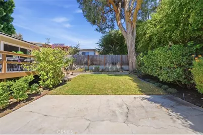 304 N Meadows, Manhattan Beach, CA 90266 - Photo 33