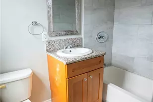 706 W 90th, Los Angeles, CA 90044 - Photo 17