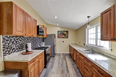 19009 S Laurel Park, Compton, CA 90220 - Photo 7