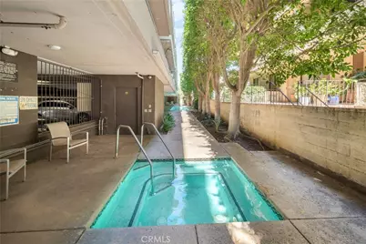 1870 Veteran Avenue #101, Los Angeles, CA 90025 - Photo 53