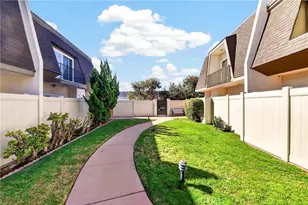 2592 W 235th St, Torrance, CA 90505 - Photo 17