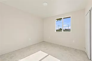 2019 105th St, Los Angeles, CA 90002 - Photo 11