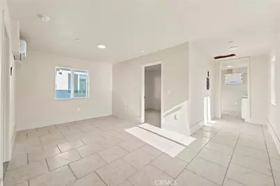 2019 105th Street, Los Angeles, CA 90002 - Photo 23