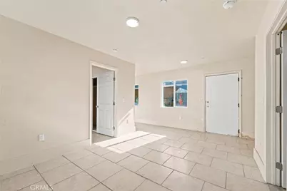 2019 105th Street, Los Angeles, CA 90002 - Photo 17