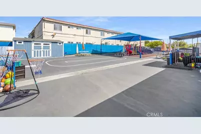 4949 W 104th, Inglewood, CA 90304 - Photo 23